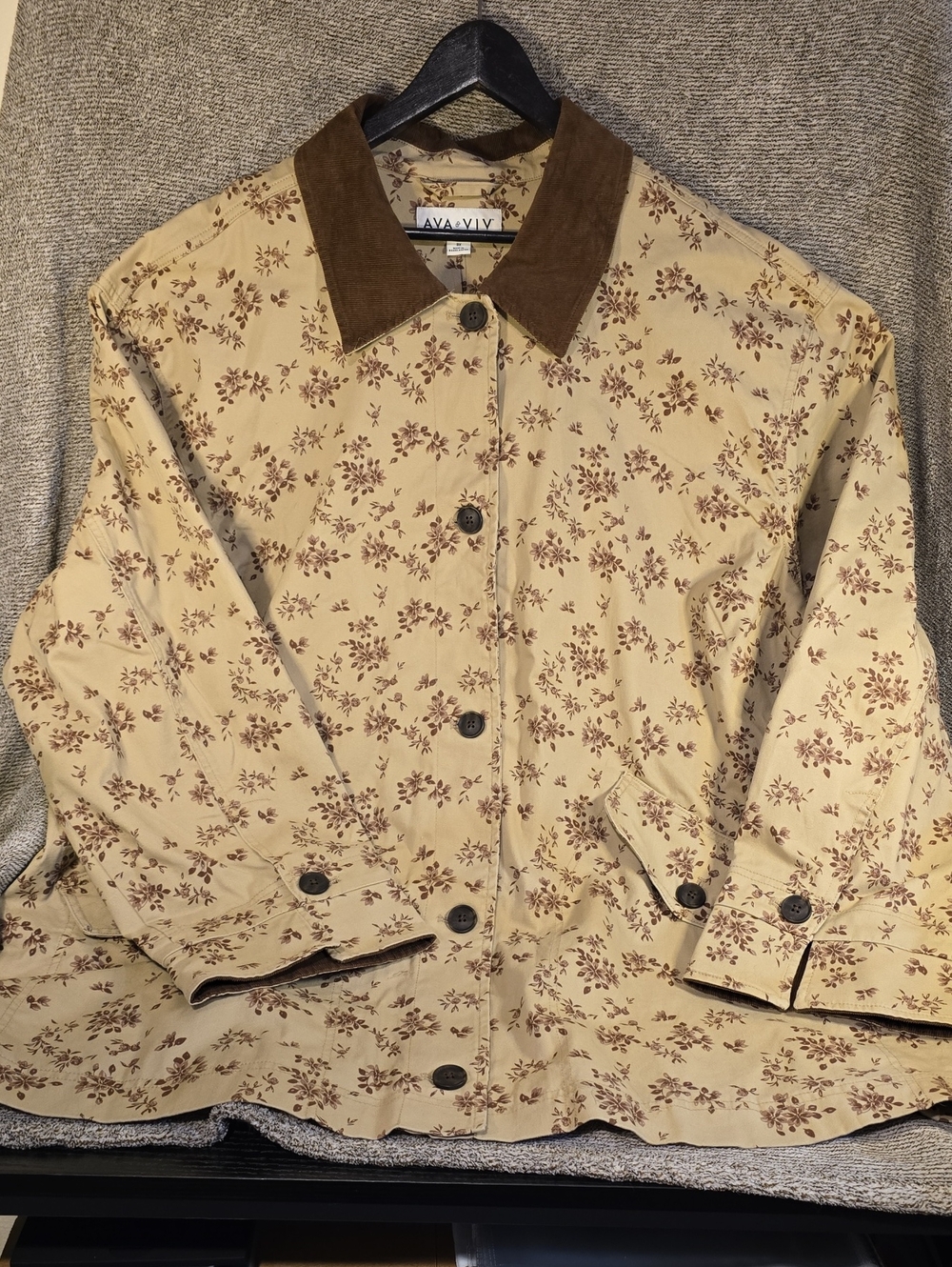 Ava & Viv Beige Floral Button-Up Pea Coat with Brown Collar